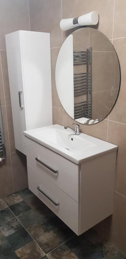 מיכלובצ'ה Apartman Greenside מראה חיצוני תמונה