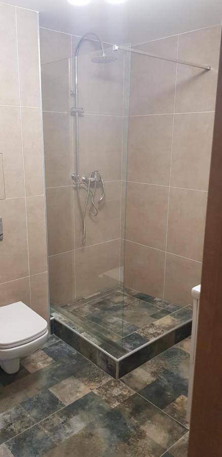 מיכלובצ'ה Apartman Greenside מראה חיצוני תמונה